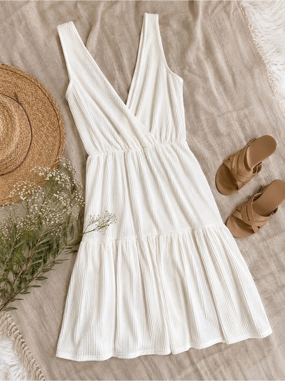 NWT Caution to the Wind White Textured Sleeveless Tiered Mini Dress | Size Small